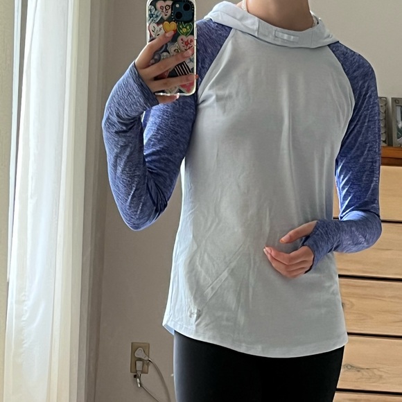 Under Armour hooded long sleeve: - Picture 1 of 5